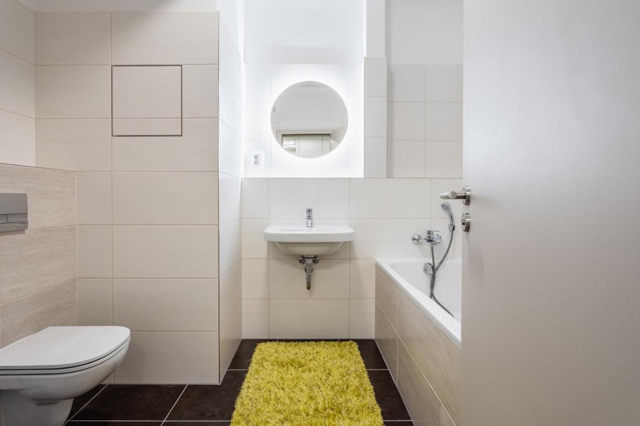Auriapartments Liben Novy 1kk S Garazi Appartement Praag