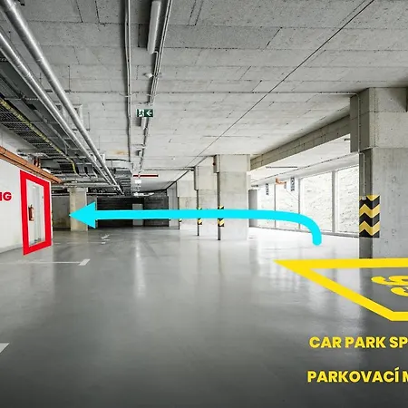 Auriapartments Liben Novy Byt 1Kk S Garazi Praag Buitenkant foto